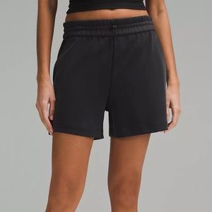 Lululemon Softstreme High-Rise Short 2